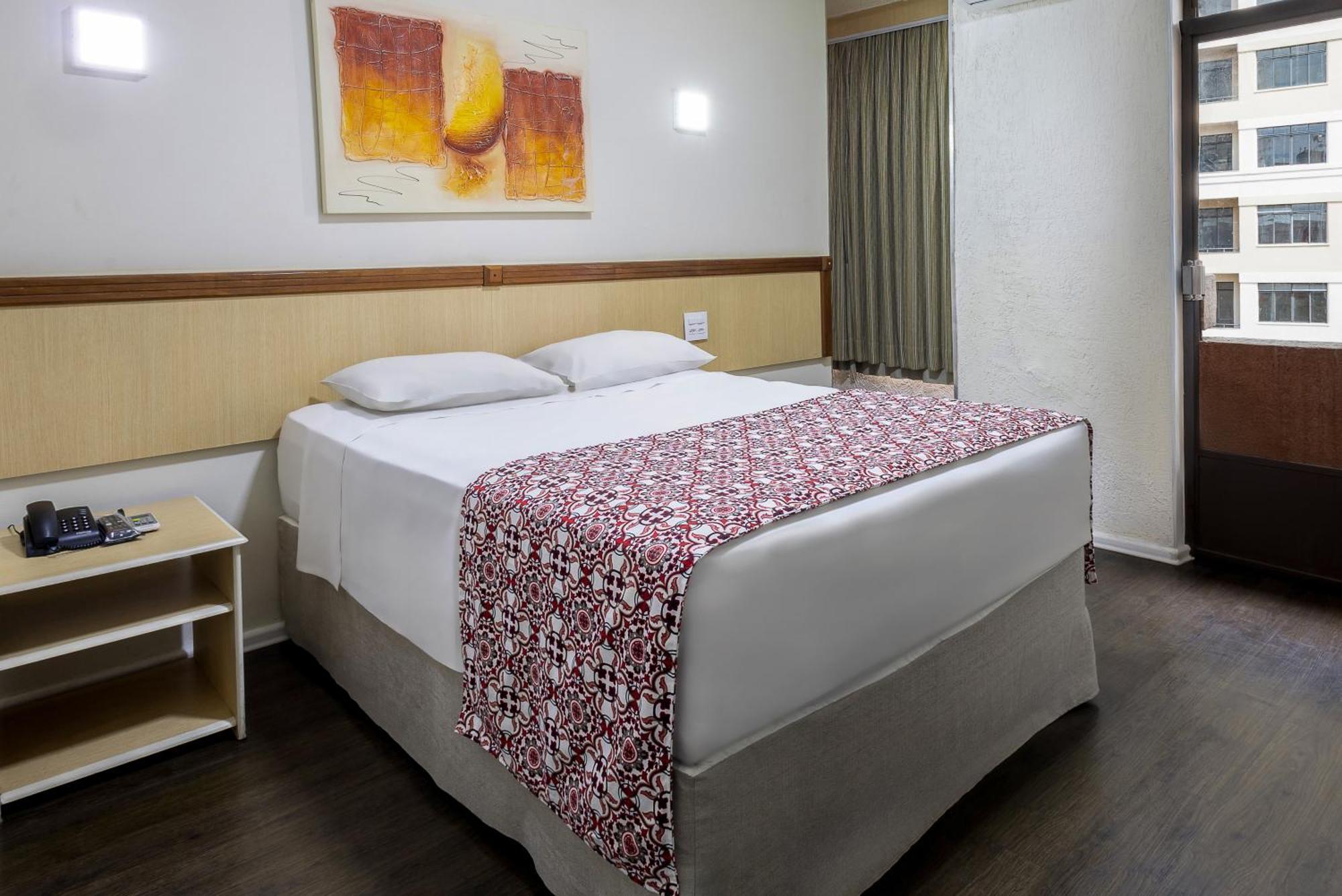 Hotel Euro Suite Sao Paulo By Nacional Inn - A 600 Metros Da Rua 25 De Marco Buitenkant foto