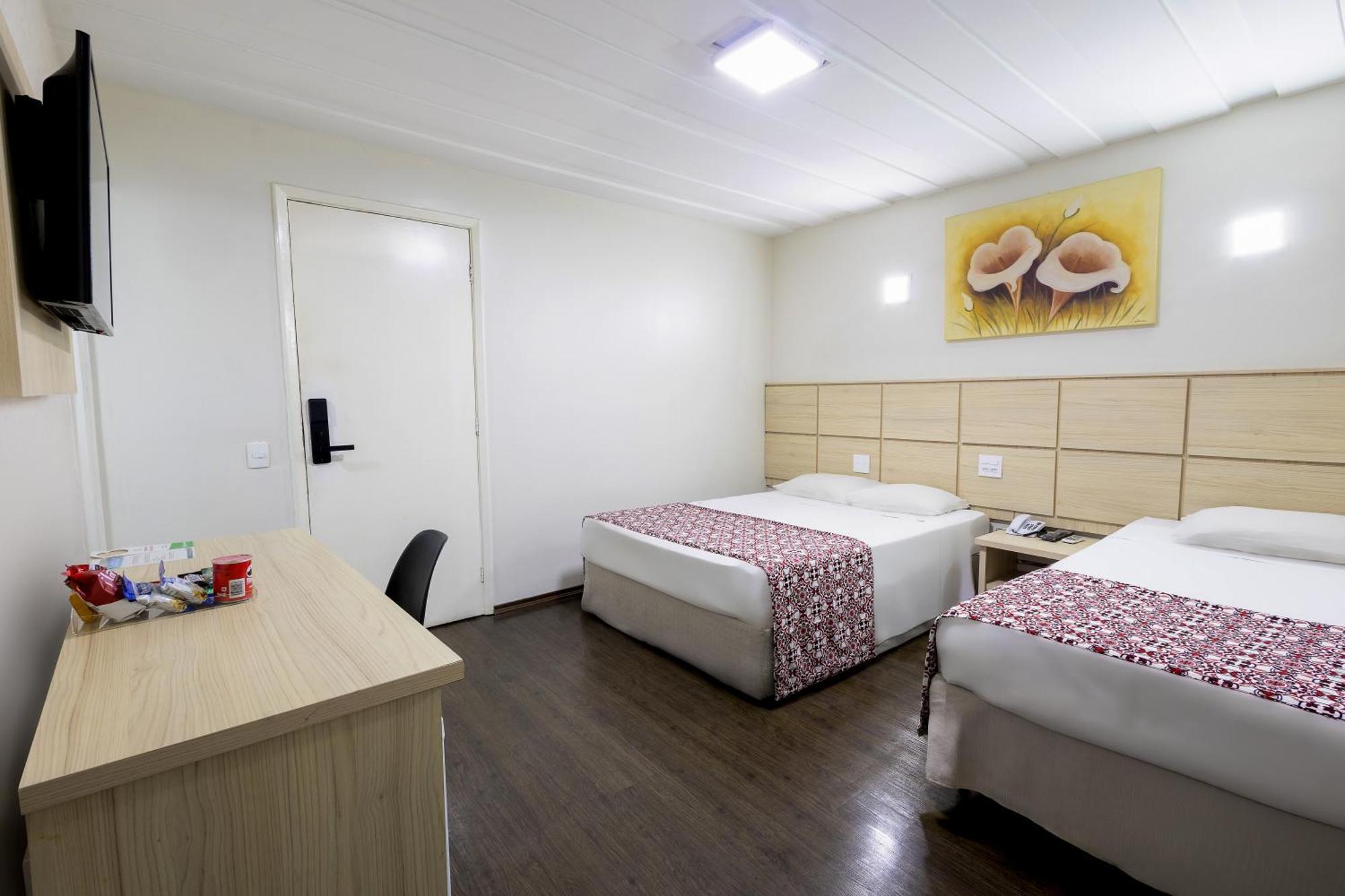 Hotel Euro Suite Sao Paulo By Nacional Inn - A 600 Metros Da Rua 25 De Marco Buitenkant foto