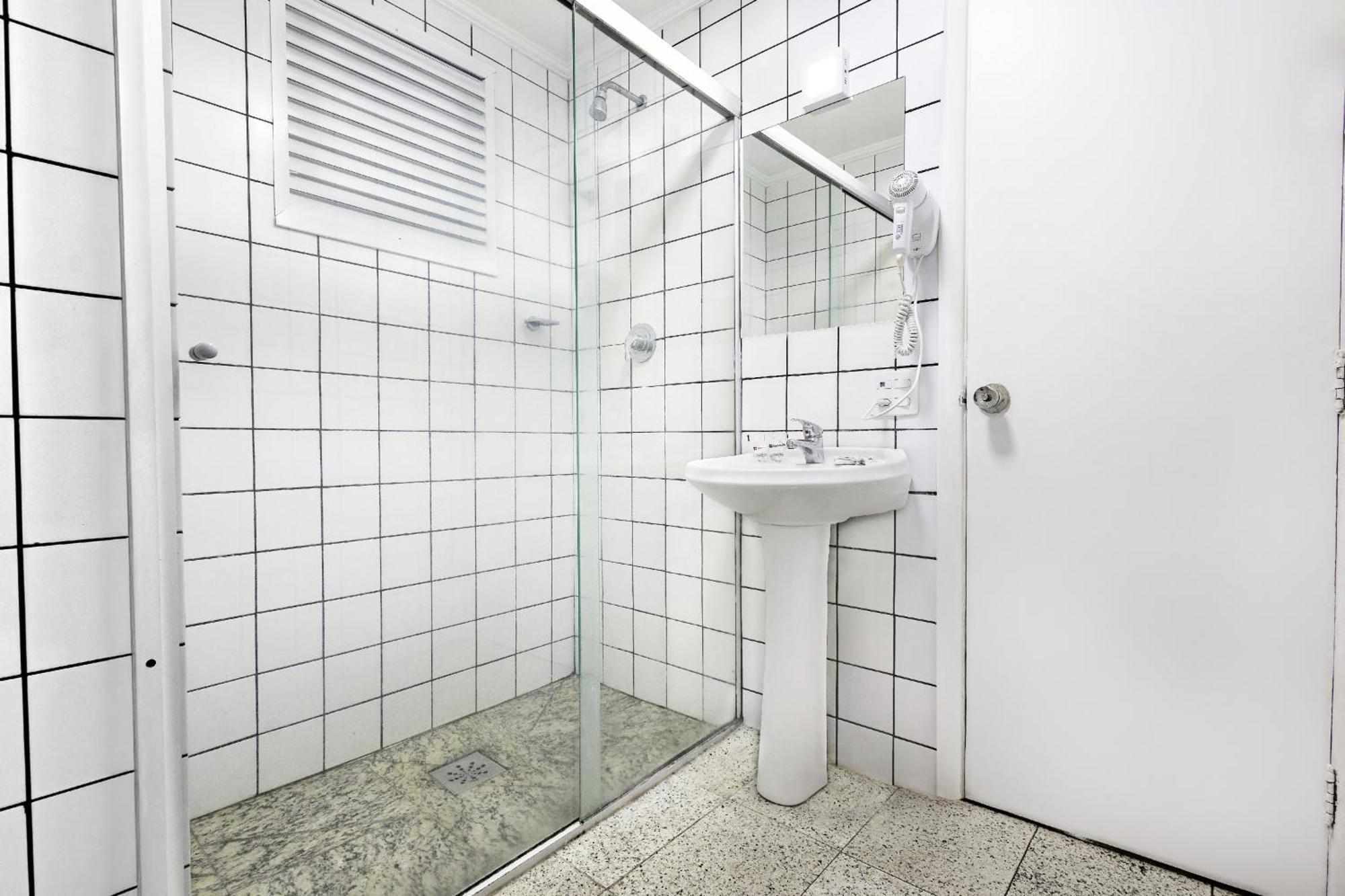 Hotel Euro Suite Sao Paulo By Nacional Inn - A 600 Metros Da Rua 25 De Marco Buitenkant foto